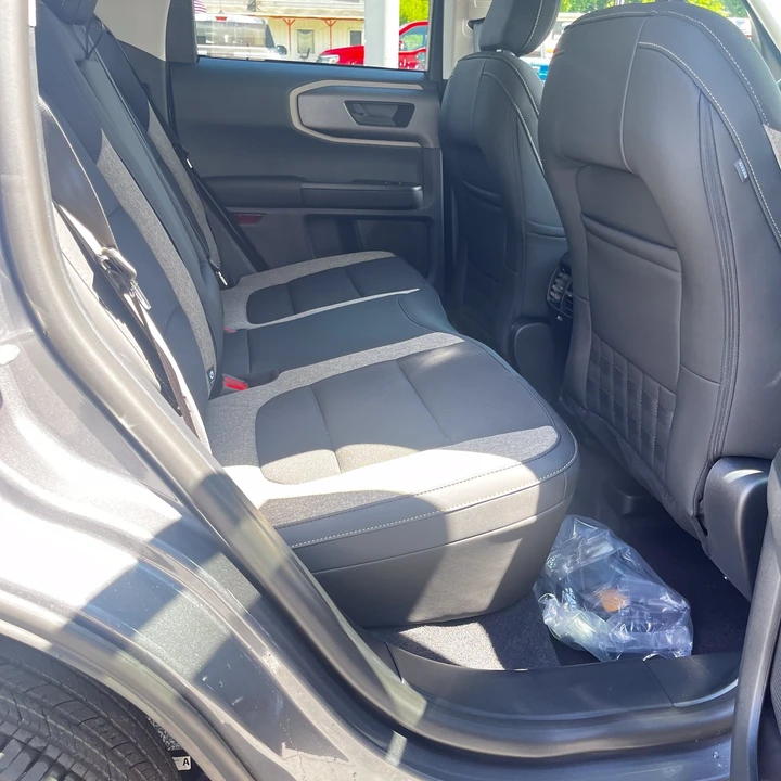 2026 Ford Bronco 6th Gen - Image 15 of 28