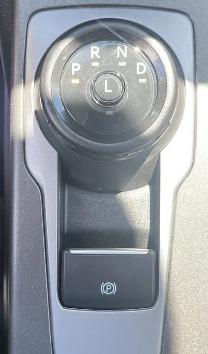 2026 Ford Bronco 6th Gen - Image 24 of 28