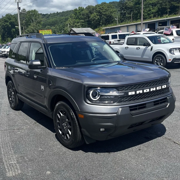 2026 Ford Bronco 6th Gen - Image 4 of 28