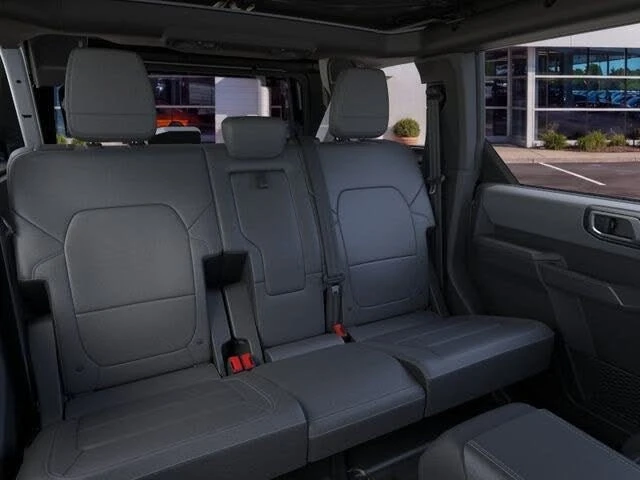 2026 Ford Bronco 6th Gen - Image 11 of 20