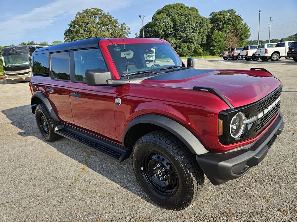 2026 Ford Bronco 6th Gen - Image 8 of 19