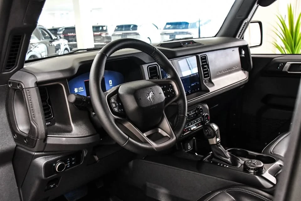 2026 Ford Bronco 6th Gen - Image 15 of 20