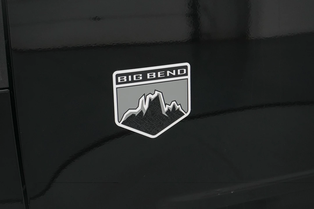 2026 Ford Bronco 6th Gen - Image 12 of 29
