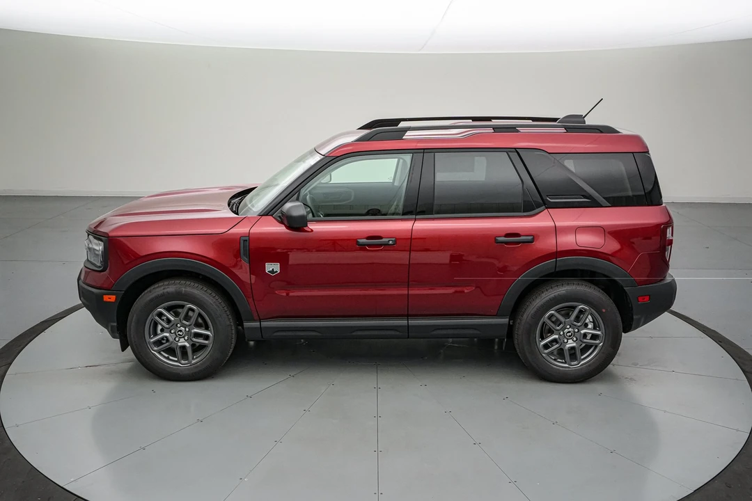 2026 Ford Bronco 6th Gen - Image 8 of 28