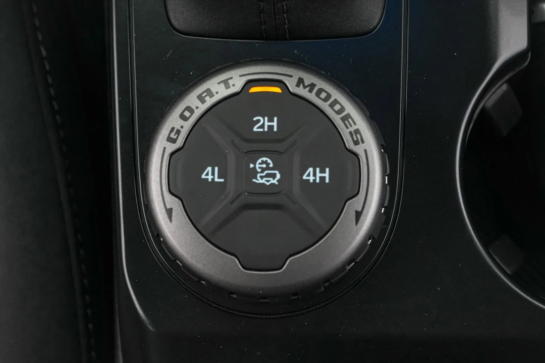 2026 Ford Bronco 6th Gen - Image 20 of 30
