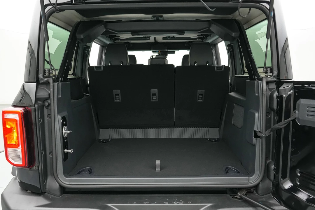 2026 Ford Bronco 6th Gen - Image 25 of 29