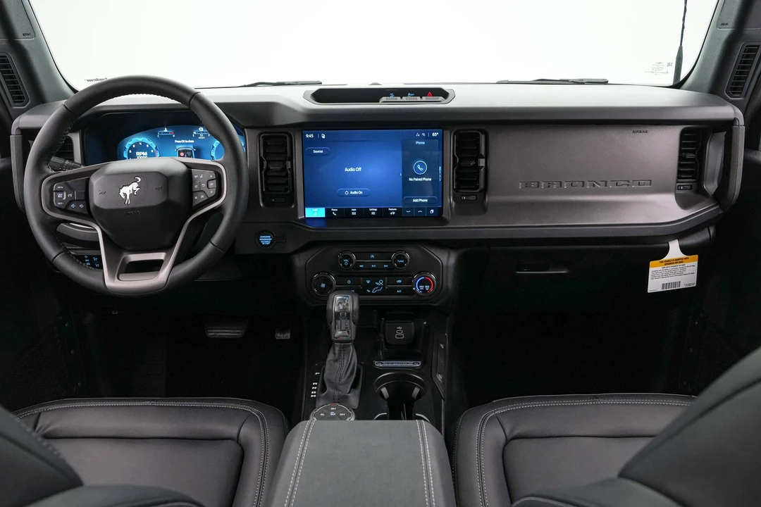 2026 Ford Bronco 6th Gen - Image 17 of 30