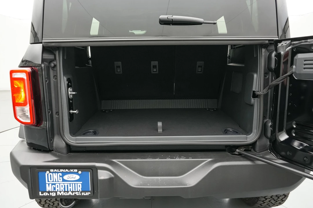 2026 Ford Bronco 6th Gen - Image 25 of 30