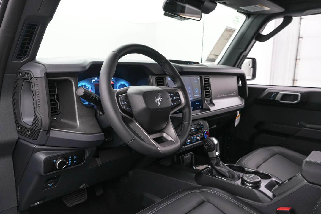 2026 Ford Bronco 6th Gen - Image 13 of 24