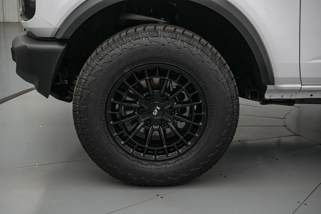 2026 Ford Bronco 6th Gen - Image 11 of 24