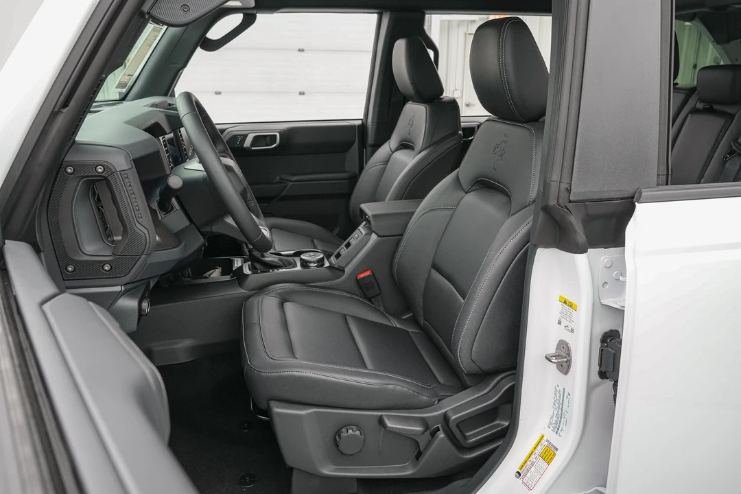 2026 Ford Bronco 6th Gen - Image 12 of 24