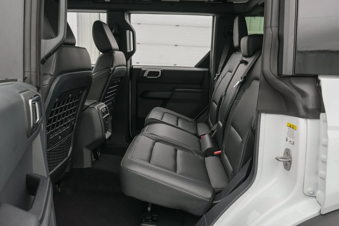 2026 Ford Bronco 6th Gen - Image 19 of 24