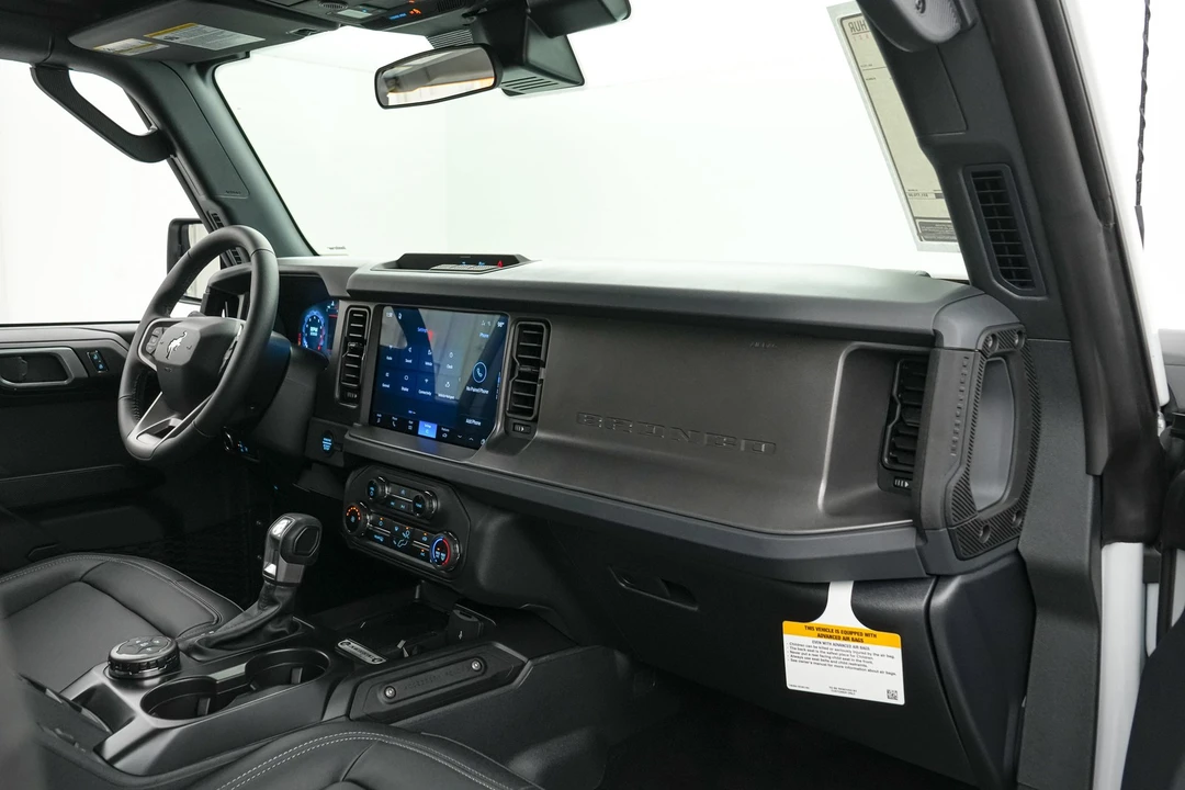 2026 Ford Bronco 6th Gen - Image 22 of 24