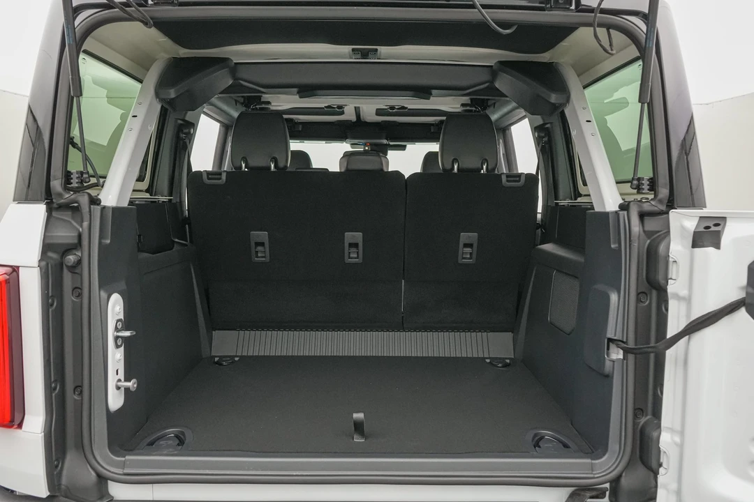2026 Ford Bronco 6th Gen - Image 20 of 24