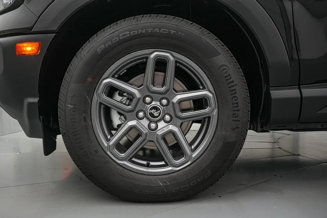 2026 Ford Bronco 6th Gen - Image 11 of 30