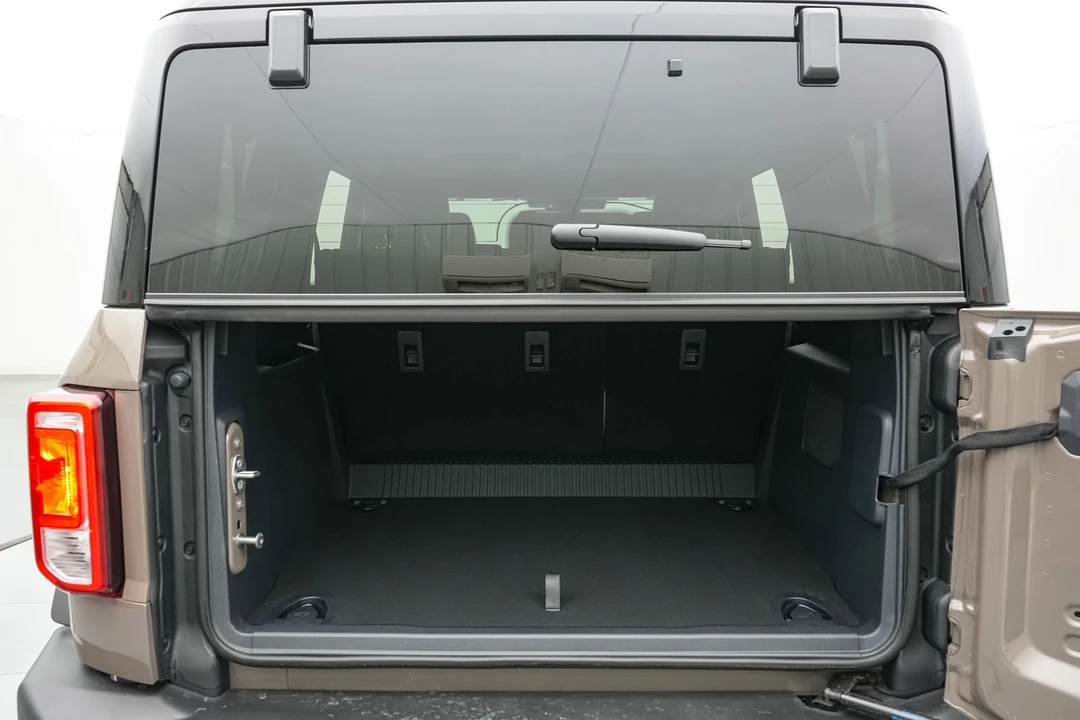 2026 Ford Bronco 6th Gen - Image 26 of 31