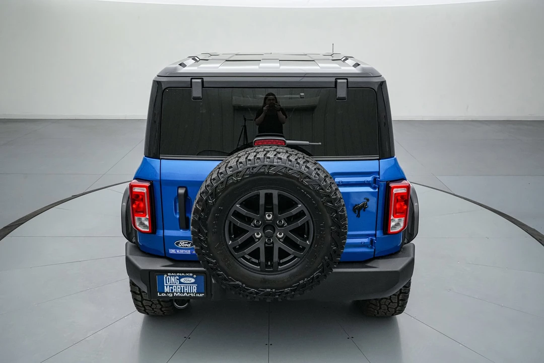 2026 Ford Bronco 6th Gen - Image 8 of 31