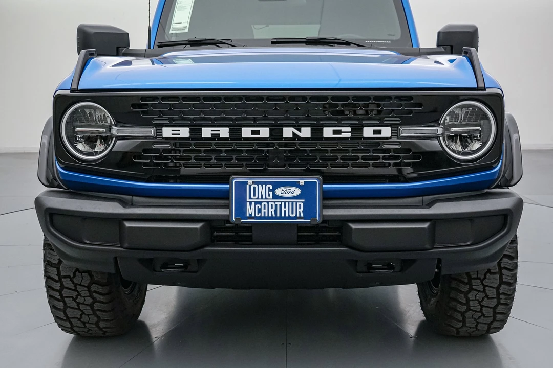 2026 Ford Bronco 6th Gen - Image 15 of 31