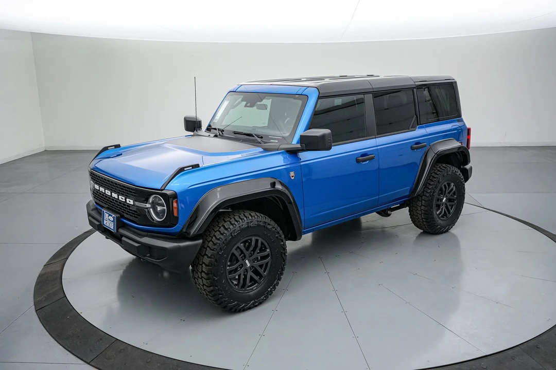2026 Ford Bronco 6th Gen - Image 11 of 31