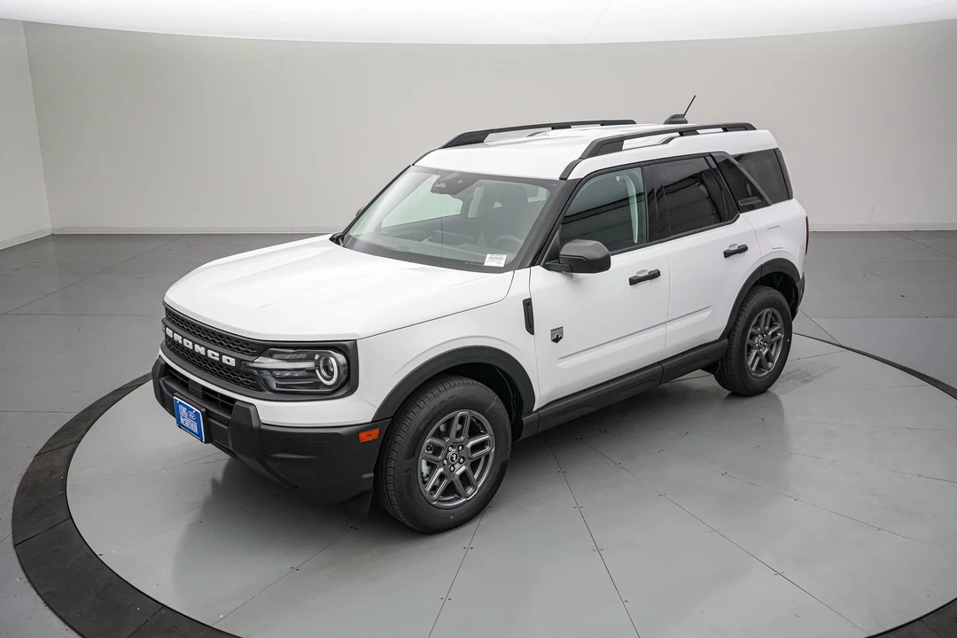 2026 Ford Bronco 6th Gen - Image 9 of 28