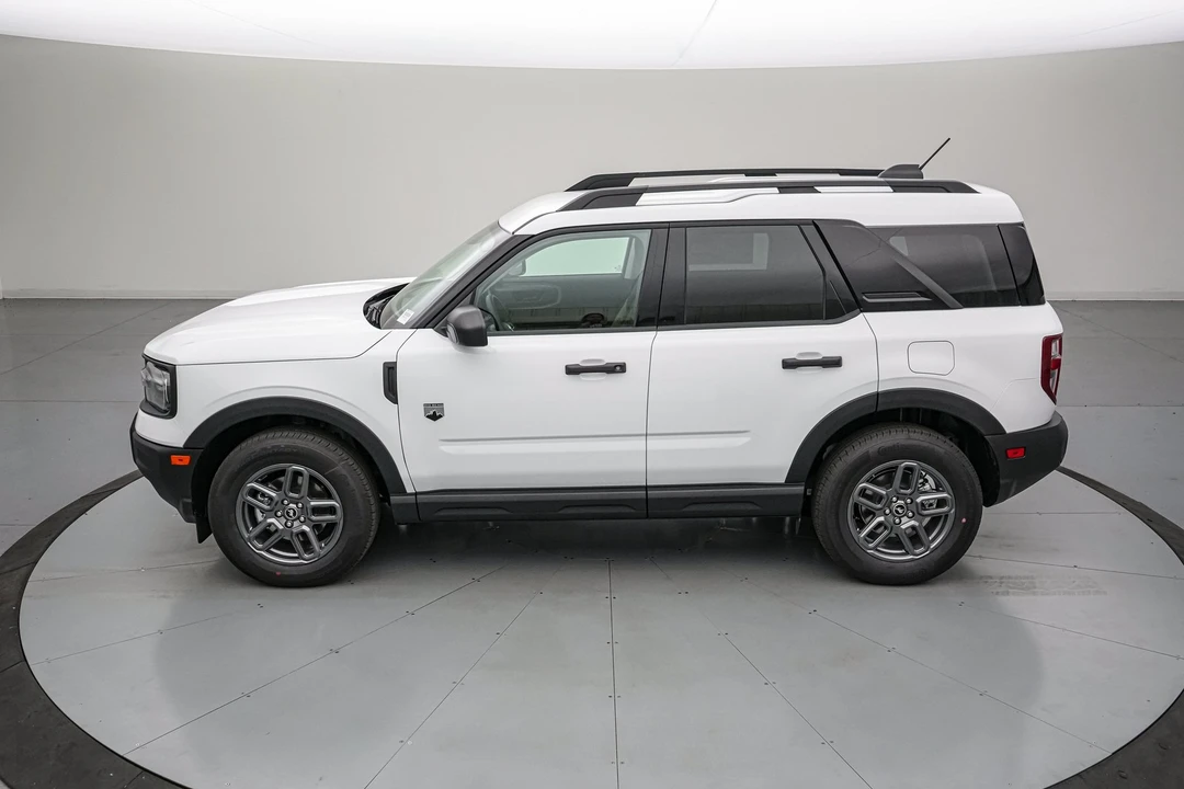 2026 Ford Bronco 6th Gen - Image 8 of 28