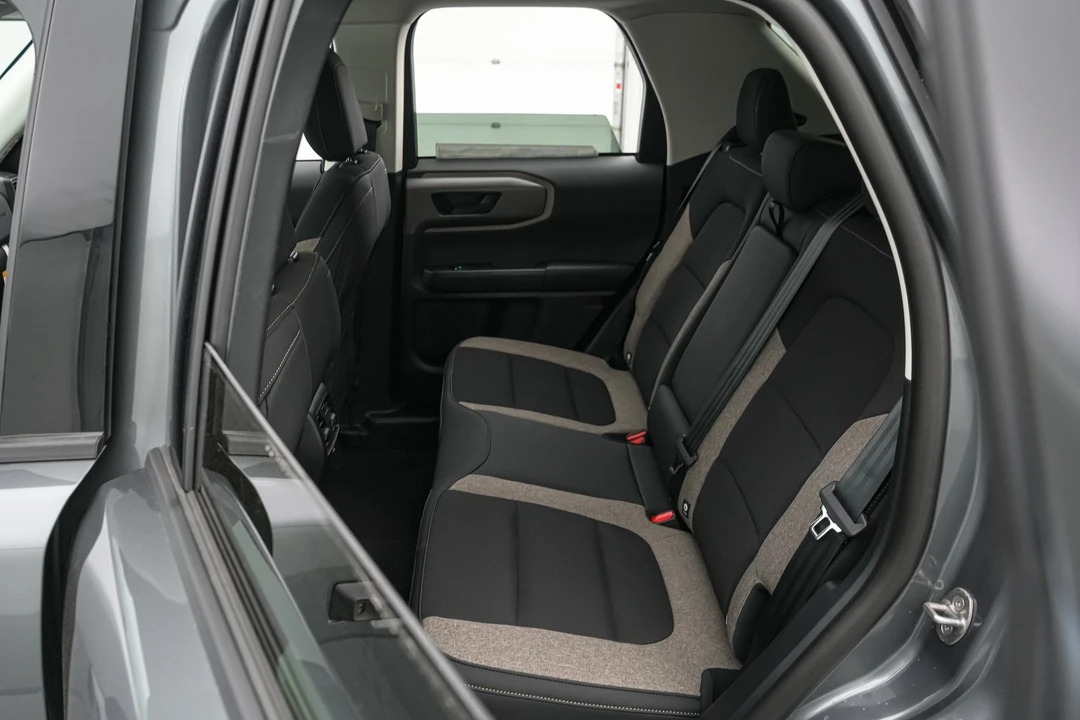 2026 Ford Bronco 6th Gen - Image 21 of 28
