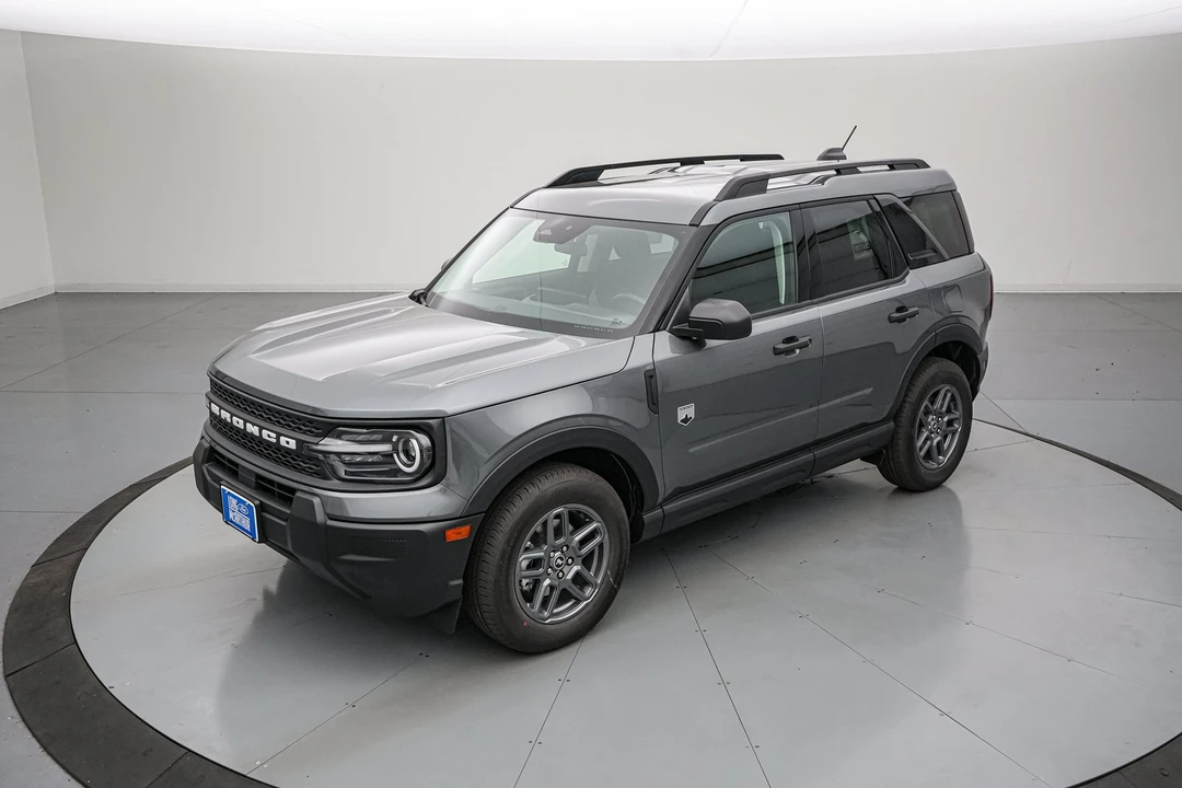2026 Ford Bronco 6th Gen - Image 9 of 28