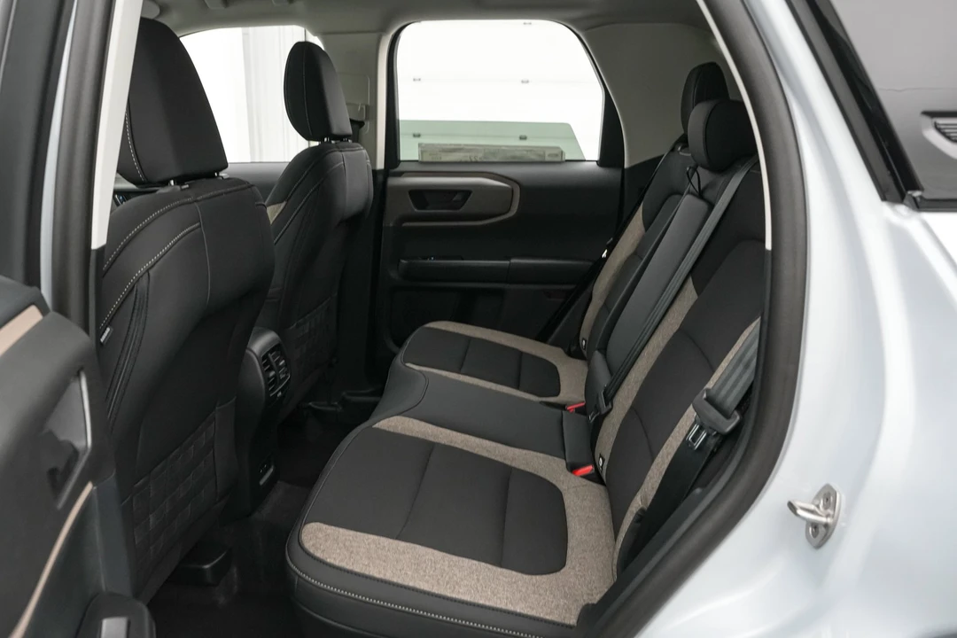 2026 Ford Bronco 6th Gen - Image 20 of 27