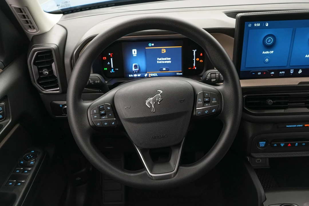 2026 Ford Bronco 6th Gen - Image 15 of 28