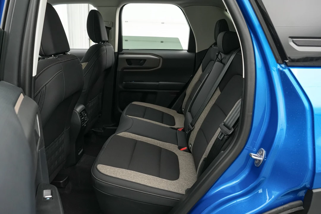 2026 Ford Bronco 6th Gen - Image 21 of 28