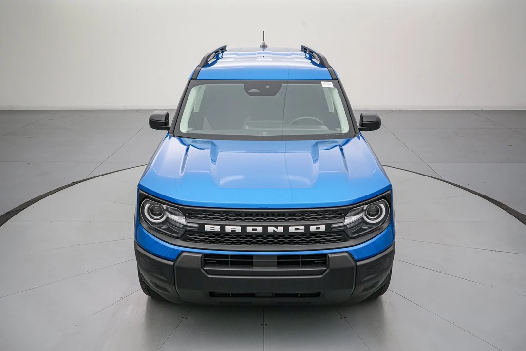 2026 Ford Bronco 6th Gen - Image 10 of 28