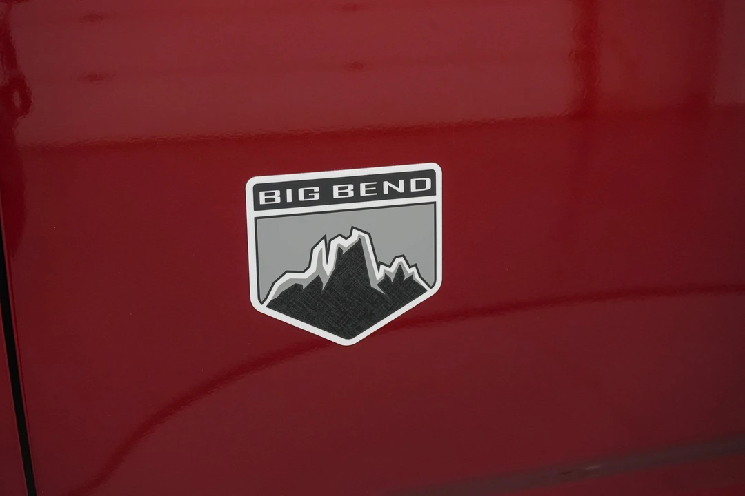 2026 Ford Bronco 6th Gen - Image 12 of 27