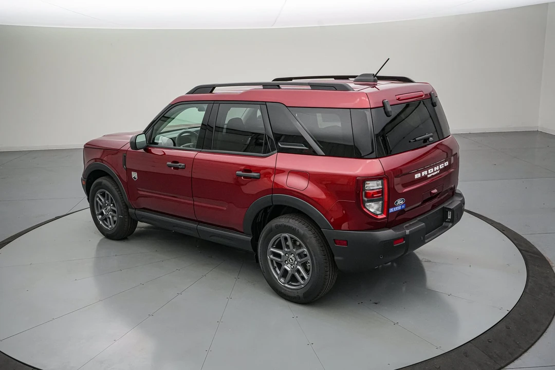 2026 Ford Bronco 6th Gen - Image 7 of 27