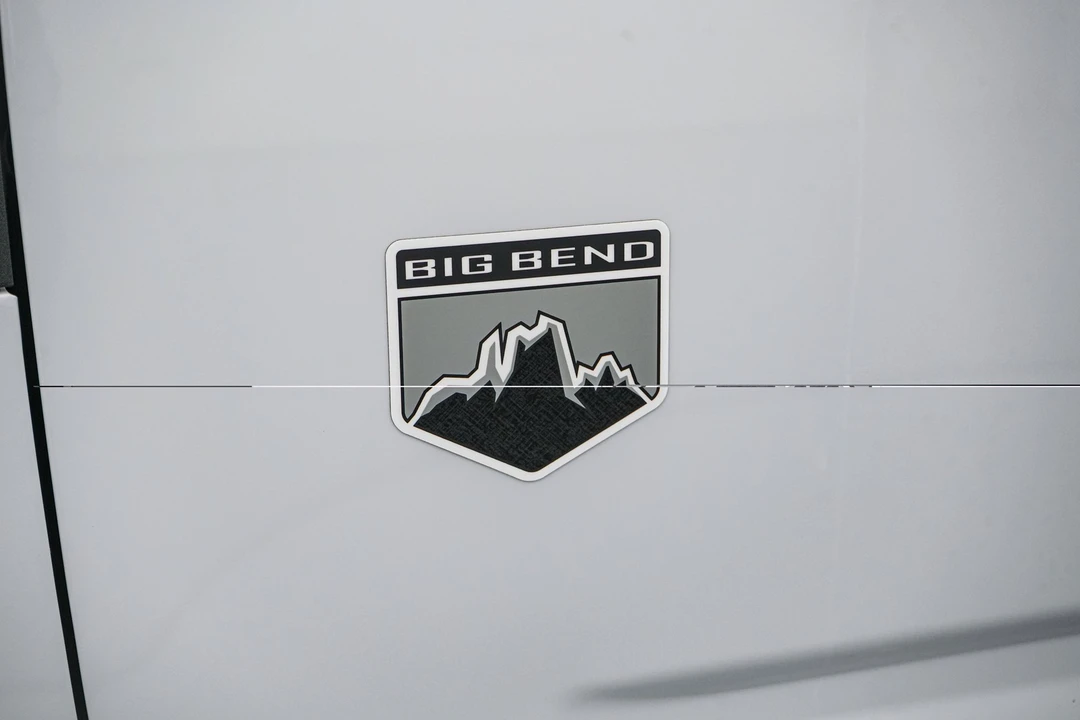 2026 Ford Bronco 6th Gen - Image 12 of 28