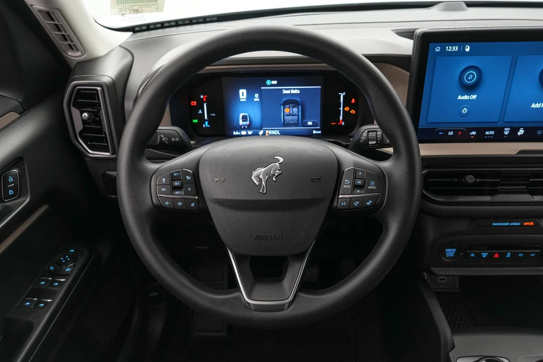 2026 Ford Bronco 6th Gen - Image 15 of 28