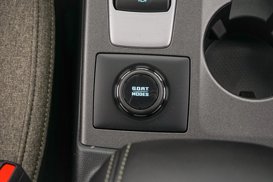 2026 Ford Bronco 6th Gen - Image 18 of 28