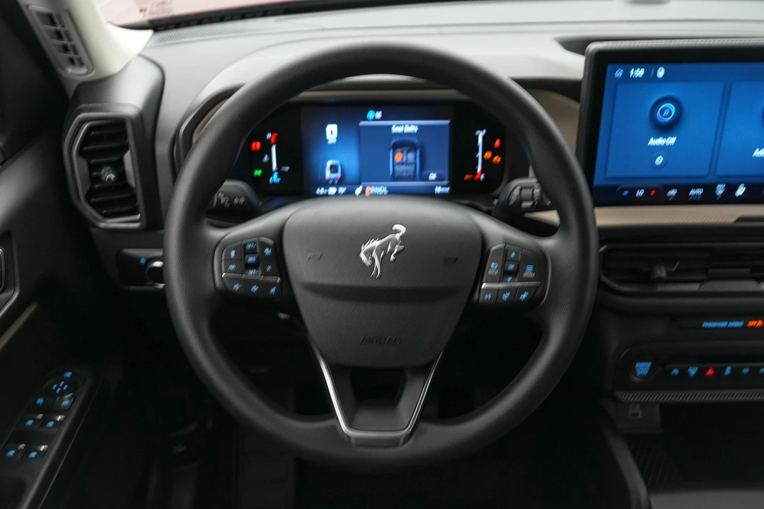 2026 Ford Bronco 6th Gen - Image 15 of 28