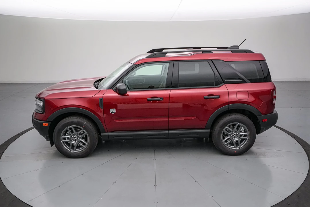 2026 Ford Bronco 6th Gen - Image 8 of 28