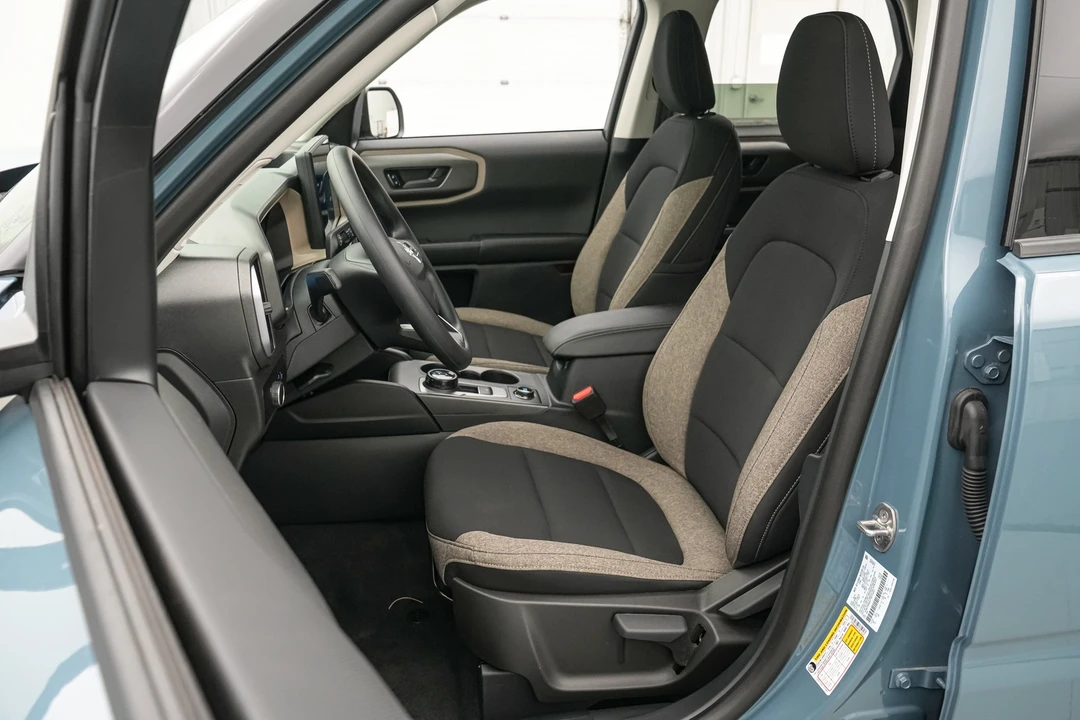 2026 Ford Bronco 6th Gen - Image 13 of 28
