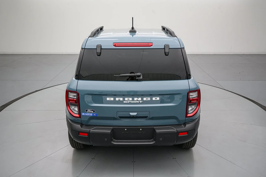 2026 Ford Bronco 6th Gen - Image 6 of 28
