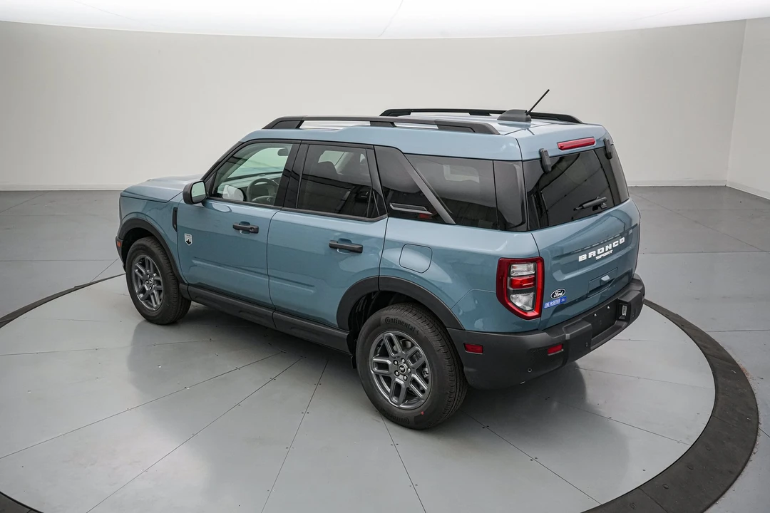 2026 Ford Bronco 6th Gen - Image 7 of 28