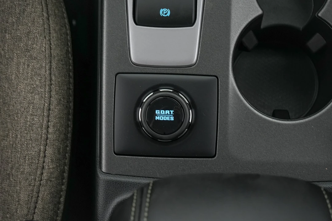2026 Ford Bronco 6th Gen - Image 18 of 28
