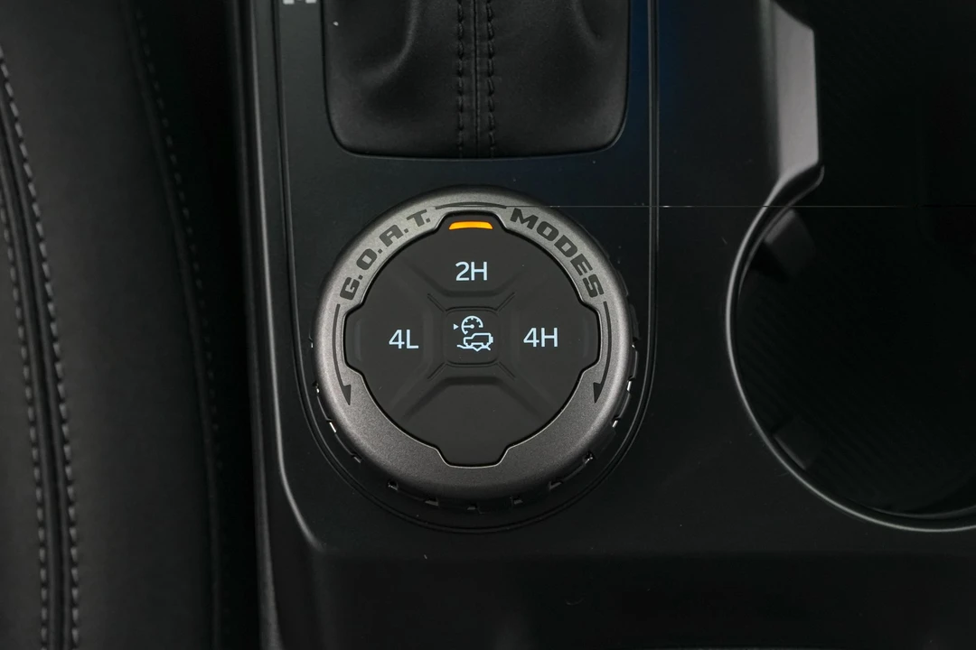 2026 Ford Bronco 6th Gen - Image 19 of 28