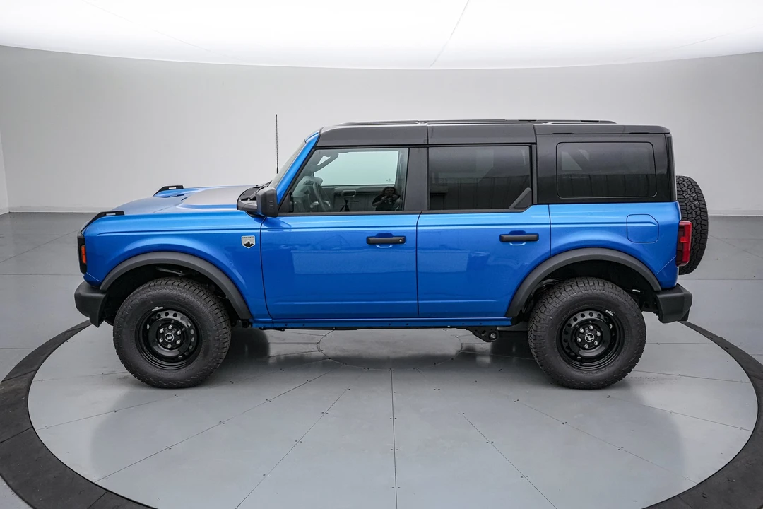 2026 Ford Bronco 6th Gen - Image 8 of 28