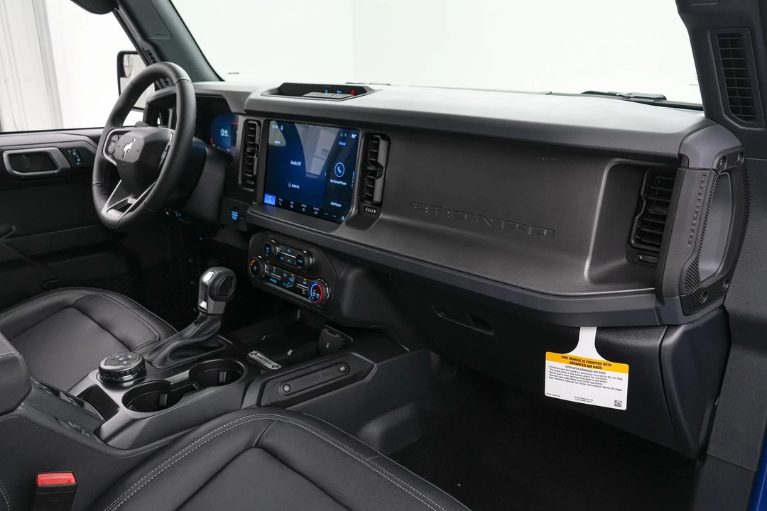 2026 Ford Bronco 6th Gen - Image 26 of 28