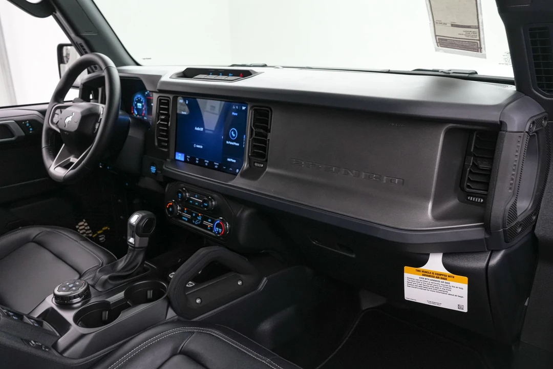 2026 Ford Bronco 6th Gen - Image 28 of 31