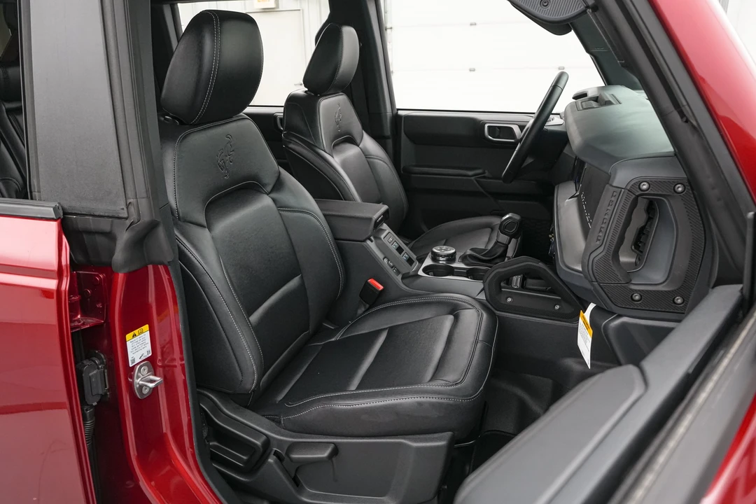 2026 Ford Bronco 6th Gen - Image 27 of 31