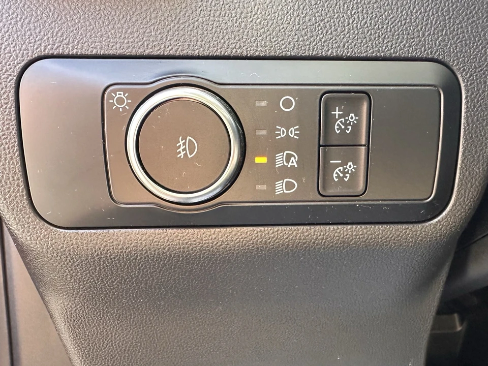 2026 Ford Bronco 6th Gen - Image 19 of 28