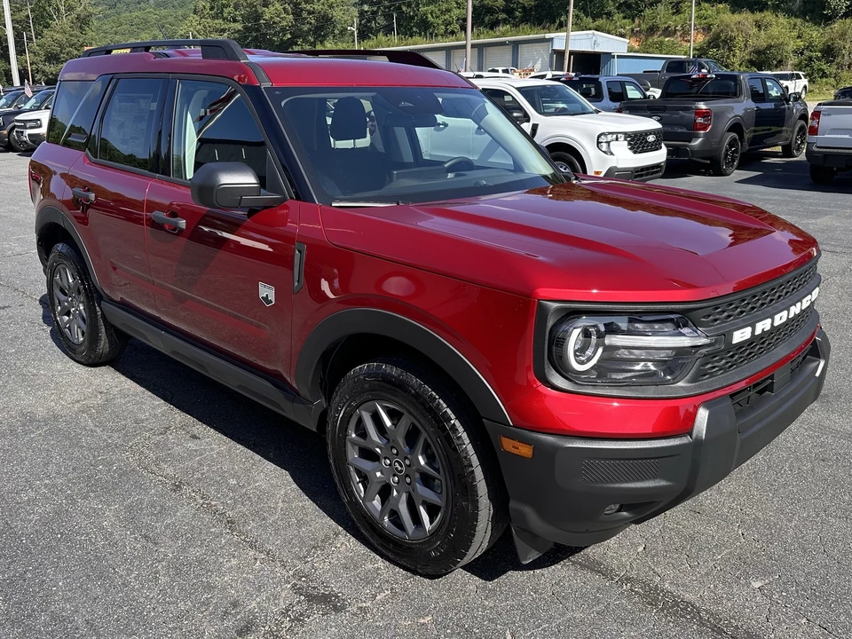 2026 Ford Bronco 6th Gen - Image 4 of 28