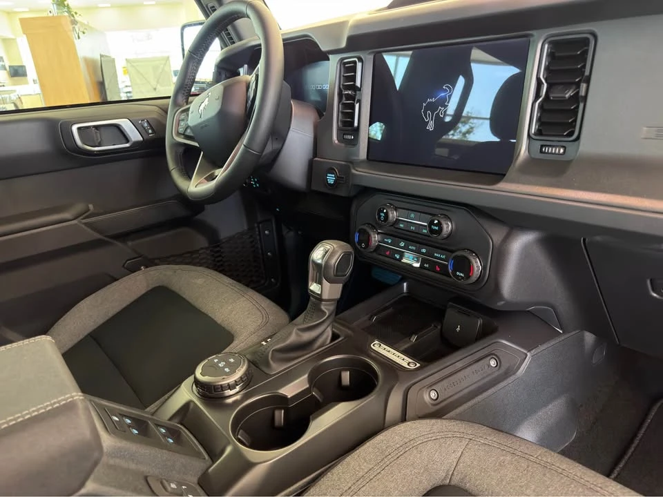 2026 Ford Bronco 6th Gen - Image 8 of 18